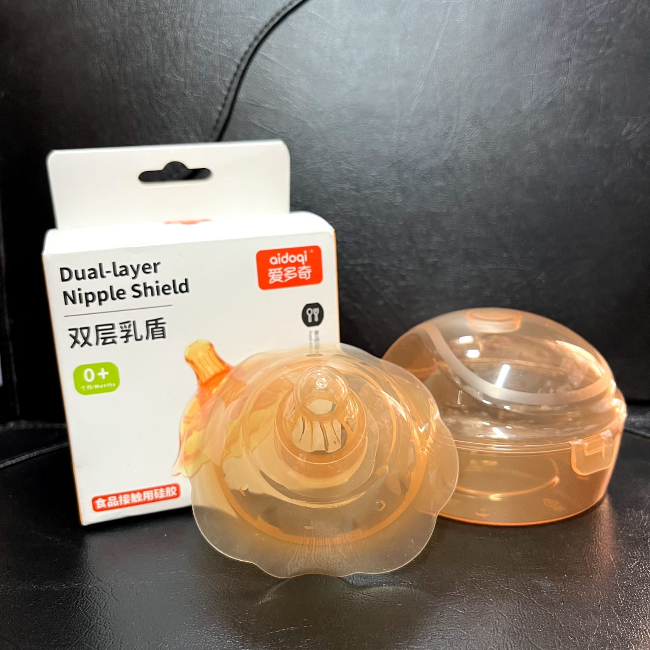 1 Pcs - High Quality Breast head cover protection anti-bite breast shield [With box]